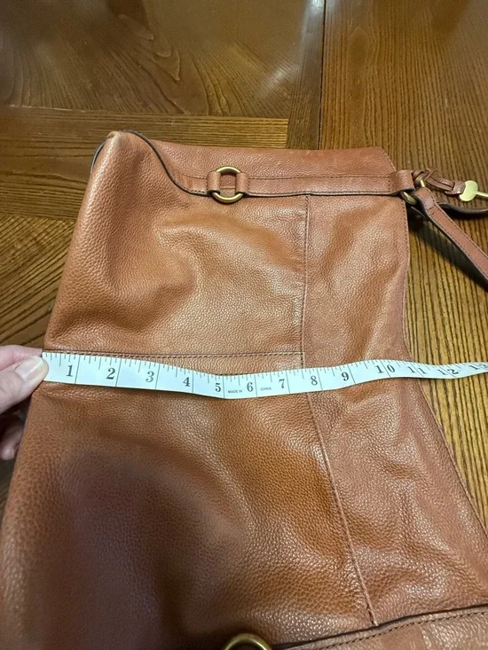 Fossil Leather Tote Bag. In Fair/Good Condition. - Picture 11 of 13